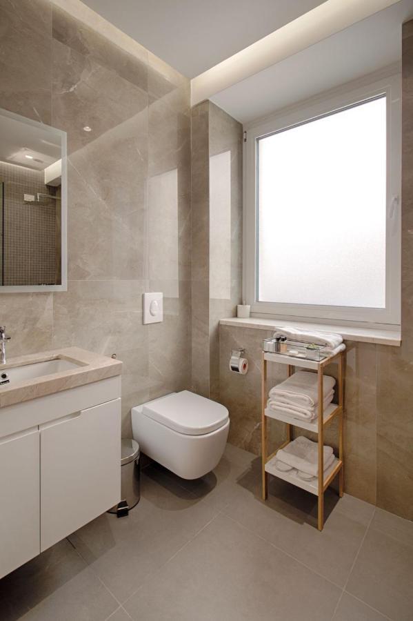 Primo Hotel Тирана Екстериор снимка